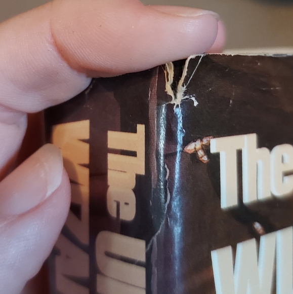 Vintage Hardcover Book- The Unschooled Wizard by Barbara Hambly - Picture 4 of 4